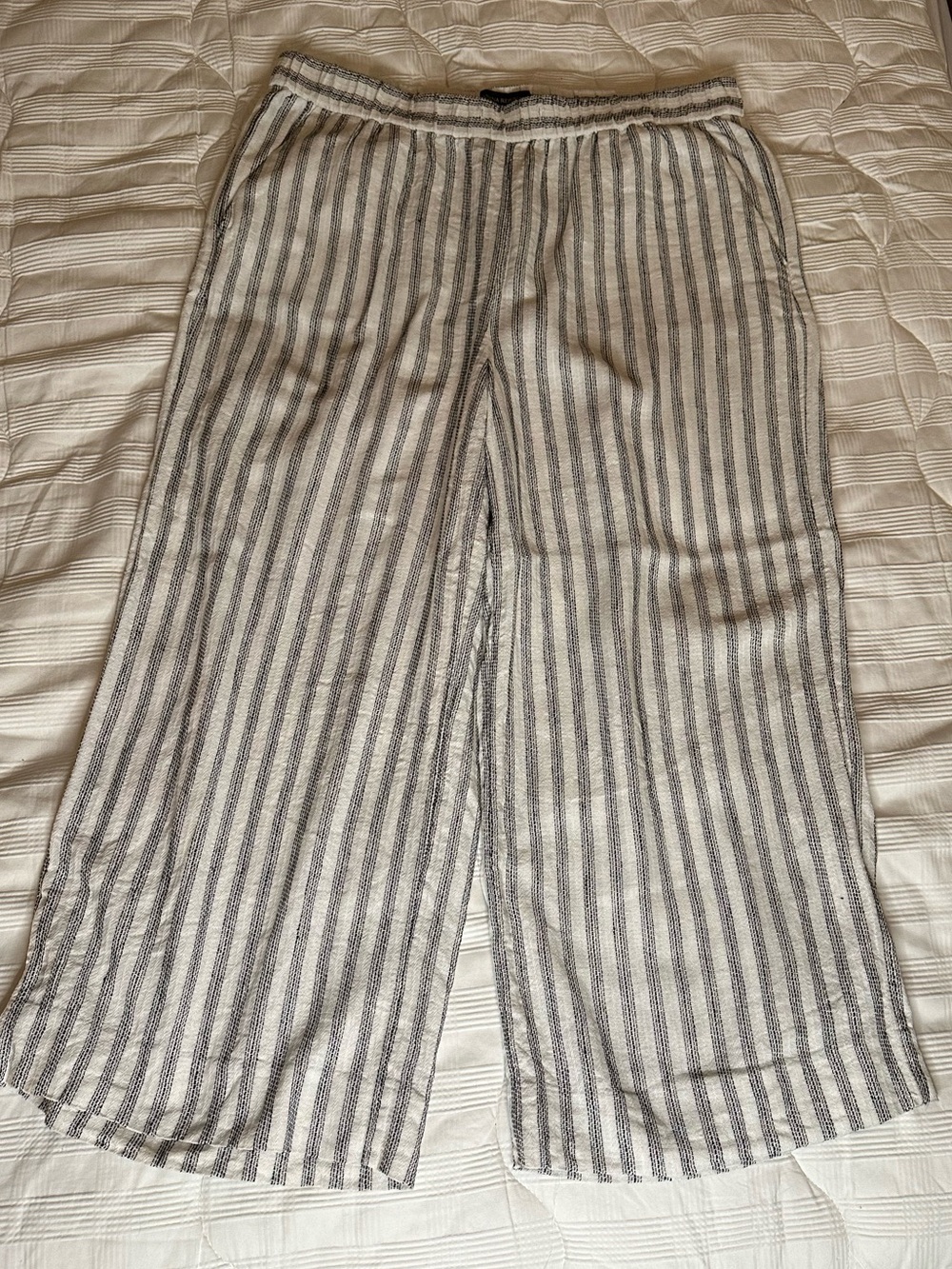 Banana Republic Striped Wide-Leg Linen Blend Pants - White & Black - Picture 1 of 4
